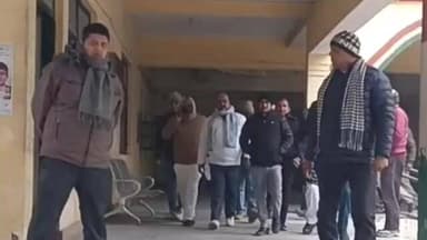 तमकुही राज: तहसील से उपनिबंधक कार्यालय हटाने की तैयारी पर अधिवक्ताओं में उबाल, आंदोलन की चेतावनी दी