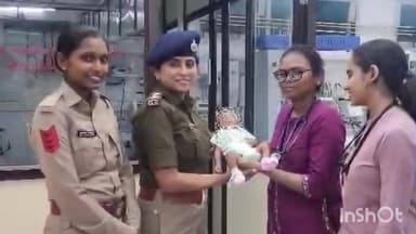 ચોરાસી: ડીંડોલી ના દેલાડવા ગામ પાસે કોઈ અણજાણી મહિલા પોતાની બારકી ને તર છોડી જતા પોલીસે તપાસ શરૂ કરી છે.