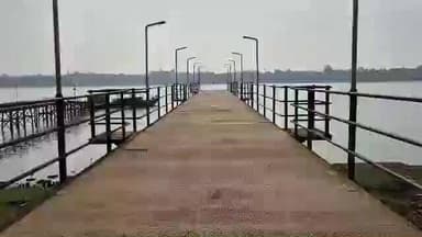 ব্যারাকপুর ১: ব্যারাকপুর ধোবিঘাটের নতুন জেটি আনুষ্ঠানিকভাবে ব্যারাকপুর ক্যান্টনমেন্ট বোর্ডের পক্ষ থেকে তুলে দেওয়া হলো পরিবহন দপ্তরের