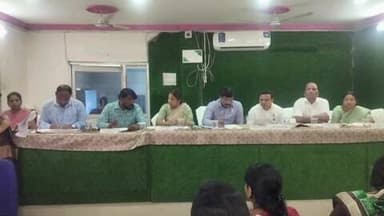 ଖରିଆର: ଖଡିଆଳ ପଞ୍ଚାୟତ ସମିତି ସଭଗୃହରେ ପଞ୍ଚାୟତ ସମିତି ବୈଠକ ଅନୁଷ୍ଠିତ