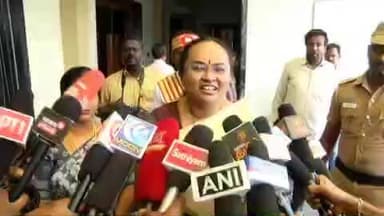 காட்பாடி: வனவிலங்குகளால் பாதிக்கப்படும் கிராமங்களை கணக்கெடுத்து அவர்களுக்கு பாதுகாப்பு விழிப்புணர்வு ஏற்படுத்தப்படும் காட்பாடியில் மாவட்ட ஆட்சியர் பேட்டி