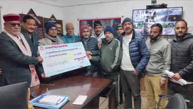 राजगढ़ी: नौगांव में बाबा बौखनाग देव समिति ने धराली आपदा प्रभावितों के लिए मुख्यमंत्री राहत कोष में ₹1.1 लाख की सहयोग राशि भेजी
