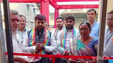 કપડવંજ: કેડીસીસી બેંકની છીપડી શાખા ખાતે નવનિર્મિત એટીએમ મશીનનું લોકાર્પણ ધારાસભ્ય રાજેશભાઈ ઝાલાના હસ્તે કરવામાં આવ્યું.