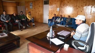 सरकाघाट: सरकाघाट में एफआरए बैठक का आयोजन, एसडीएम सरकाघाट ने की अध्यक्षता