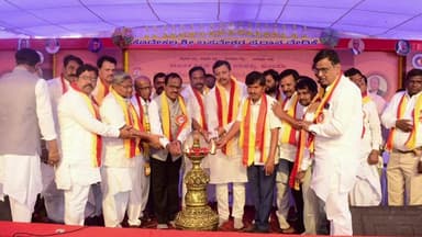 ಹುಣಸಗಿ: ಪಟ್ಟಣದಲ್ಲಿ ಪ್ರಥಮ ಕನ್ನಡ ಸಾಹಿತ್ಯ ಸಮ್ಮೇಳನ, ಶಾಸಕ ರಾಜಾ ವೇಣುಗೋಪಾಲ ನಾಯಕ ಚಾಲನೆ