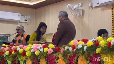 डुमरांव: डीके कॉलेज में लोकतंत्र, समाज और मीडिया की नैतिकता पर हुई परिचर्चा, सूचना आयुक्त और एमएलसी रहे मौजूद