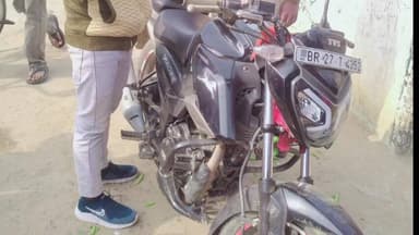 मेसकौर: बड़ोसर में उतरा रील का भूत, लहरिया कट पर पुलिस ने लगाया ब्रेक