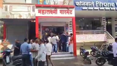 नवापूर: नवापूर शहरात एकाच रात्रीत चोरट्यांनी ३ दुकाने फोडली; घटना सीसीटीव्हीत कैद