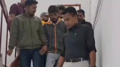 અસારવા: રિક્ષામાં બેસાડી પેસેન્જરોની નજર ચૂકવી ચોરી કરનાર બે ઇસમો ઝડપાયા