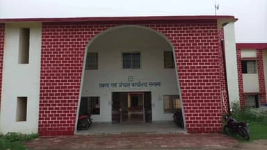 सगमा: प्रखंड मुख्यालय में बीपीओ ने की समीक्षा बैठक, लेबर कार्ड केवाईसी में तेज़ी लाने का दिया निर्देश