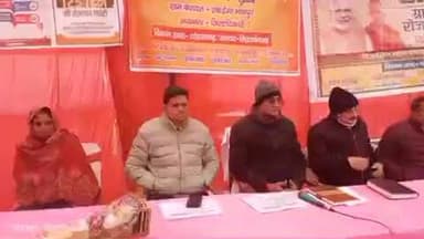 शोहरतगढ़: जिलाधिकारी की अध्यक्षता में भावपुर एकडेगा में ग्राम चौपाल कार्यक्रम का आयोजन किया गया