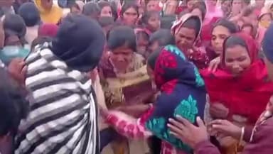 नुआंव: सड़क हादसे में मृतक मजदूर का शव उसके पैतृक गांव मुसिया पहुंचा, परिजनों का रो-रो कर बुरा हाल