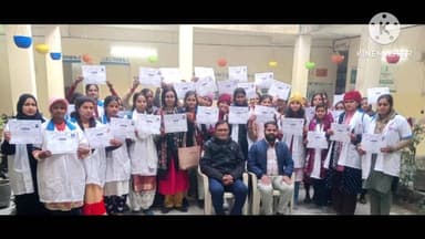 हुसैनगंज: हुसैनगंज प्रशिक्षण संस्थान में ब्यूटीशियन ट्रेनिंग के बाद सर्टिफिकेट का वितरण