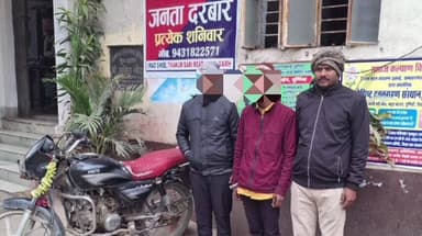कस्बा: जलालगढ़ पुलिस ने गश्ती के दौरान एक मोटरसाइकिल के साथ दो अभियुक्तों को किया गिरफ्तार
