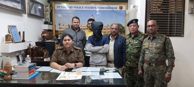 কোচবিহার ২: বড় সাফল্য কোচবিহার পুন্ডিবাড়ি থানার পুলিশের, চুরি যাওয়া গয়না সহ গ্রেপ্তার 1