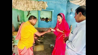 ବିଜେପୁର: ତୁଳଣ୍ଡି ଗ୍ରାମରେ ଶ୍ରୀରାମଜି ମନ୍ଦିର ପ୍ରତିଷ୍ଠା ସମାରୋହରେ ଯୋଗଦେଲେ ପଦ୍ମପୁର ବିଧାୟିକା ବର୍ଷା ସିଂ ବରିହା