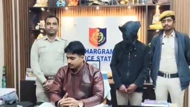 খড়গ্রাম: সিসিটিভি সূত্রে সাফল্য, চুরি যাওয়া বাইক উদ্ধার করল খড়গ্রাম থানার পুলিশ