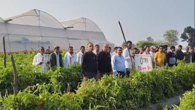 अकलेरा: झालावाड़ जिले के ग्राम खरेड़िया में टी.आर.एस.सीड किसान संगोष्ठी का आयोजन, 150 किसानों व विक्रेताओं ने लिया भाग