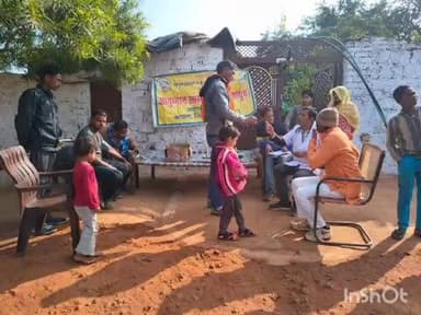 कराहल: ग्राम शंकरपुर कॉलोनी में स्वास्थ्य शिविर आयोजित, 62 रोगियों की जांच कर उपचार किया गया