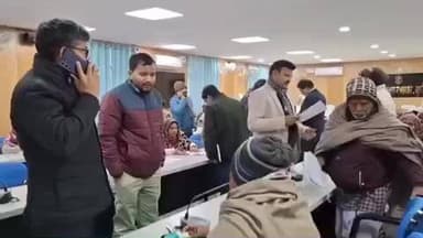 सुपौल: सुपौल समाहरणालय परिसर में जिला जनता दरबार का आयोजन, फरियादियों की सुनी गई फरियाद, 64 आवेदन प्राप्त