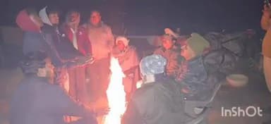 मेहदावल: बरघाट गांव में ग्राम सुरक्षा समिति की बैठक में चोरी और साइबर अपराध रोकथाम पर हुई चर्चा