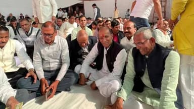 खिलचीपुर: माचलपुर में सामाजिक कार्यक्रम में शामिल होने पहुंचे क्षेत्रीय विधायक हजारीलाल दांगी