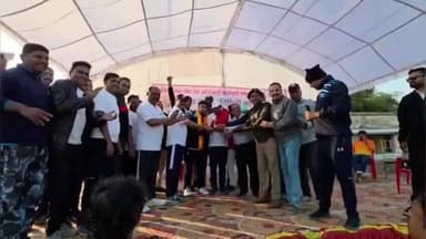 बड़नगर: बड़नगर में पुलिस विभाग की टीम ने रोमांचक मुकाबले में सहायक सचिव की टीम को 9 रनों से हराया