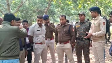 সামশেরগঞ্জ: রক্তাক্ত মায়ের পাশে নির্বাক শিশুসন্তান! সামশেরগঞ্জ মহিলা খুন কাণ্ডে মিলল পরিচয়