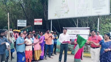 திருப்போரூர்: தூய்மை பாரத இயக்கத்தின் கீழ் சிறுசேரி சிப்காட் சுத்தம் செய்யப்பட்டது