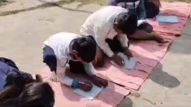 ফলতা: তাজপুর অবৈতনিক প্রাথমিক বিদ্যালয় এর পক্ষ থেকে অংকন দৌড় প্রতিযোগিতার আয়োজন করা হয়