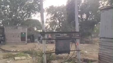 नरसिंहगढ़: संवासी गांव में बिजली बिल बकाया होने पर अंधेरे में डूबा गांव ट्रांसफार्मर गायब, बच्चों की पढ़ाई प्रभावित #जनसमस्या
