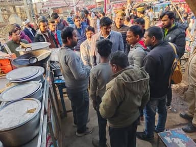 Barabank _updates_
बेसहारा लोगों का चिंहान्कन और पुनर्वासन, बाल श्रम और भिक्षावृत्ति उन्मूलन के लिए चला अभियान 🕵️♂️
ज...