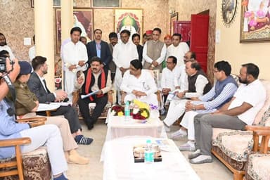 उप मुख्यमंत्री श्री विजय शर्मा ने संत समागम मेले की तैयारी की समीक्षा की। मेले में चाक चौबंद व्यवस्था हेतु अधिकारियो को ...