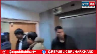 तेज प्रताप. और तेजस्वी अर्से बाद आमने सामने
#BiharPolitics #tejpratap #Bihar #Muzaffarpur