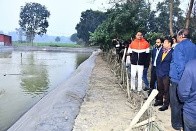 भागलपुर 09 जनवरी 2025:- बिहपुर, भागलपुर अवस्थित दयालपुर में दिव्या रीक्रिएशनल फिशरीज सेंटर उद्घाटन फीता काटकर जिलाधिकारी...