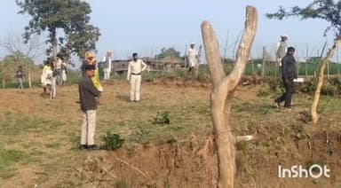 राघोगढ़: सुंदरपुरा गांव में भूमि पर कब्जा दिलाने के लिए जनसुनवाई में शिकायत के बाद प्रशासन ने मोबाइल कोर्ट से की कार्यवाही