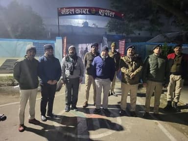आज रात्रि को अनुमंडल पदाधिकारी सुपौल सदर इंद्रवीर कुमार एवं अनुमंडल पुलिस पदाधिकारी सुपौल शिवेंद्र कुमार अनुभवी के नेतृत...