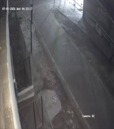 कानपुर ब्रेकिंग
बाइक सवार दो चोरों ने घर के बाहर से पार की ईको कार
बुधवार भोर पहर चोरों ने घटना को दिया अंजाम
नौबस्त...