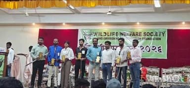 आरमोरी: आरमोरी येथील प्राणीमित्र व सर्पमित्र विदर्भविर सन्मानाने पुरस्कृत