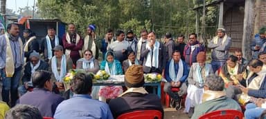 চোপড়ার ঘিরনিগাঁও গ্রাম পঞ্চায়েত এলাকায় তৃণমূলের উন্নয়নের পাঁচালী কর্মসূচি চলছে