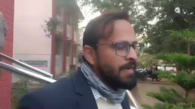 सतगावां: सतगावां में उप विकास आयुक्त रवि जैन ने पत्रकारों को संबोधित किया