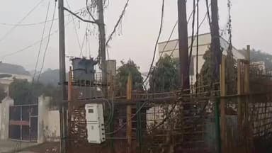 तिलहर: विद्युत वितरण उपकेंद्र तिलहर टाउन में आज वी.सी.बी. कार्य के चलते सुबह 9:00 बजे से शाम 5:00 बजे तक विद्युत आपूर्ति बाधित