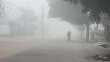 अनूपगढ़: अनूपगढ़ क्षेत्र में धुंध आने से विजिबिलिटी कम, नेशनल हाइवे पर वाहन चालकों को हो रही परेशानी