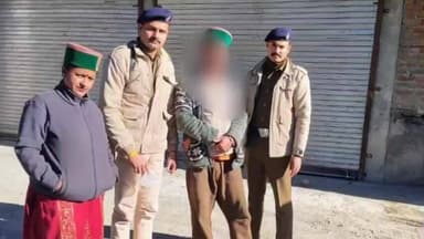 कल्पा: किन्नौर पुलिस ने ज़िले के एक स्थान से चरस और दूसरे स्थान से चिट्टा किया बरामद, मामला दर्ज