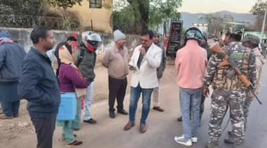 बिशुनपुर: बिशुनपुर में वाहन जांच अभियान, ₹61000 का जुर्माना वसूला गया