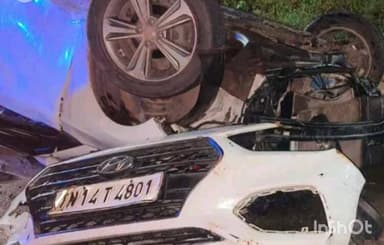 ಚಿಂತಾಮಣಿ: ನಗರದಲ್ಲಿ ಚಾಲಕನ ನಿಯಂತ್ರಣ ತಪ್ಪಿ ಕಾರು ಗುಂಡಿಗೆ ಬಿದ್ದ ಪರಿಣಾಮ ಓರ್ವ ವ್ಯಕ್ತಿ ಸಾವು