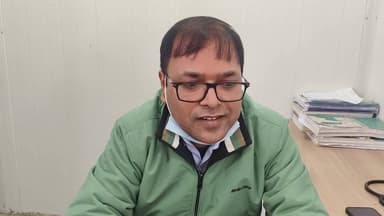 आरा सदर अस्पताल में ठंड को लेकर बढ़ते मरीजों की संख्या को देखते हुए आरा सदर अस्पताल के DS वमैनेजर