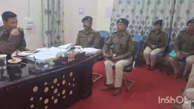 बंशीधरनगर (नगर उंटारी): पलामू डीआईजी किशोर कौशल बंशीधर नगर पहुंचे, अपराध नियंत्रण को लेकर पुलिस अफसरों को दिए निर्देश