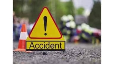 હળવદ: હળવદ તાલુકાના દેવળીયા ગામ નજીક અકસ્માત