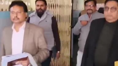 अलीगंज: सहायक सांख्यिकी अधिकारी पहुंचे सीएचसी अलीगंज, प्रसव वार्ड सही, ऑनलाइन रजिस्ट्रेशन मिला बंद